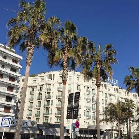 De La Tour Maubourg Vue Mer Proche Croisette * Cannes