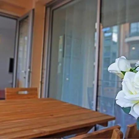Apartament De La Tour Maubourg Vue Mer Proche Croisette Cannes